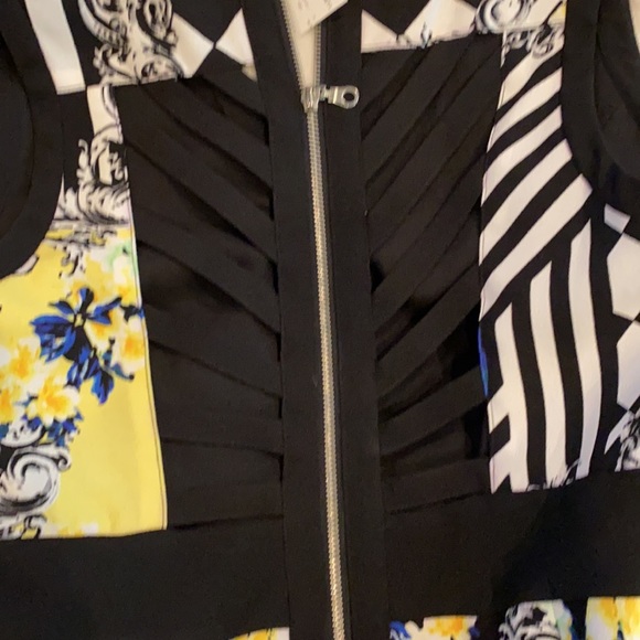 Cross back, with Hilton liner - Picture 3 of 5